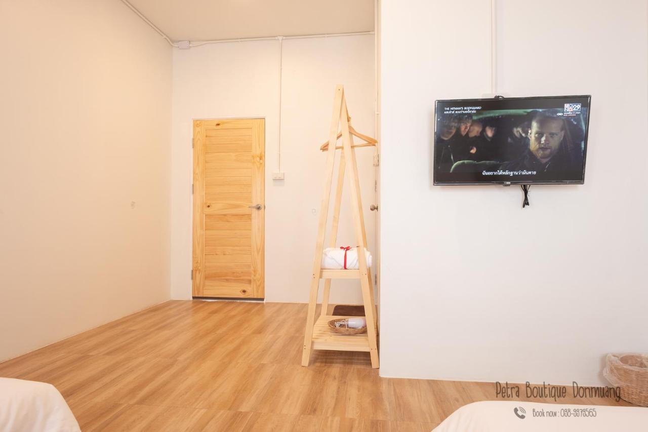 Petra Boutique Donmuang Apartment Bangkok Exterior photo