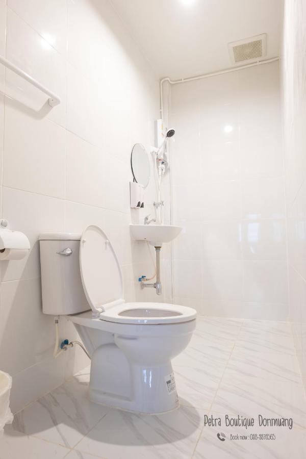 Petra Boutique Donmuang Apartment Bangkok Exterior photo