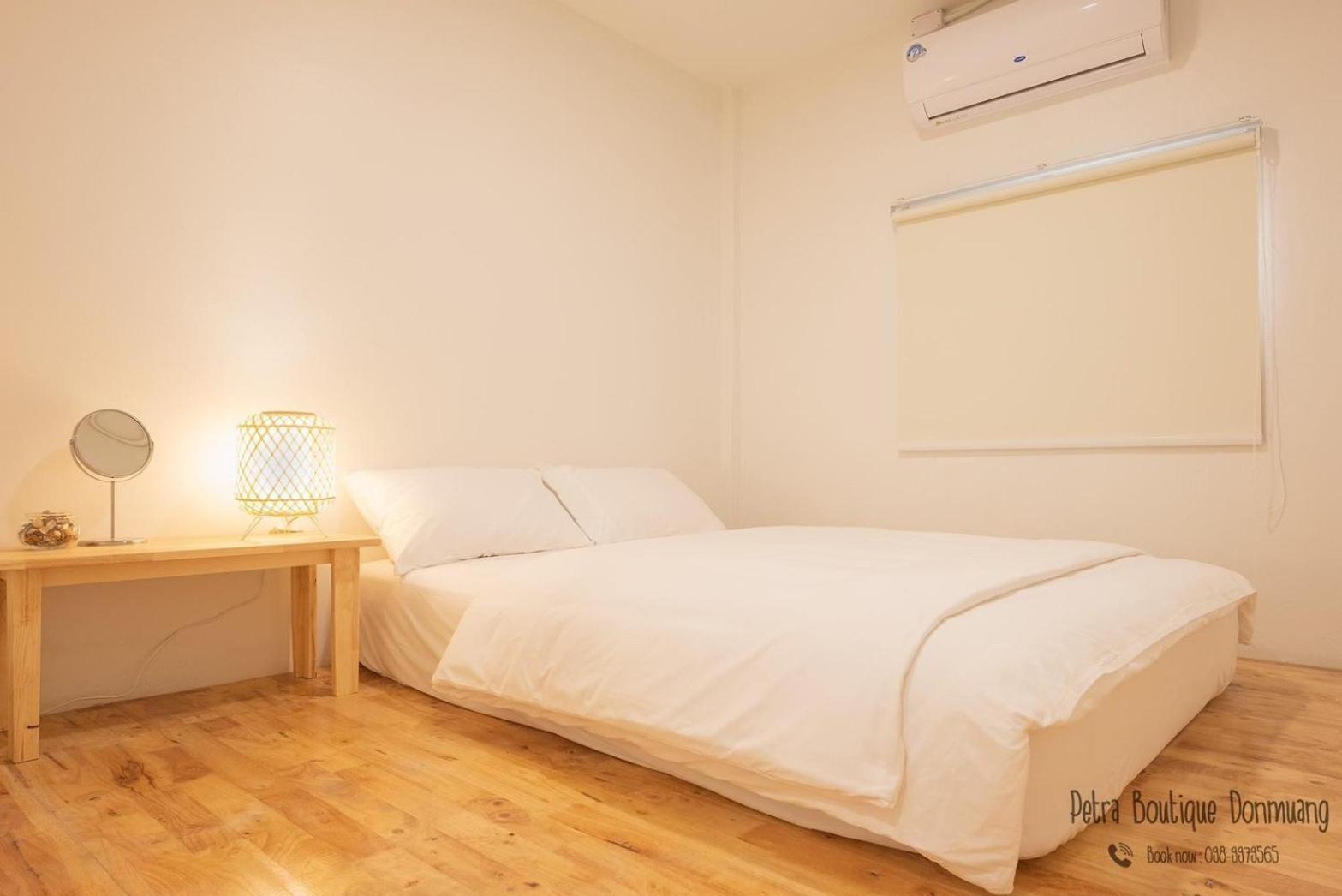 Petra Boutique Donmuang Apartment Bangkok Exterior photo